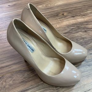 Kelsi Dagger - Poshmark